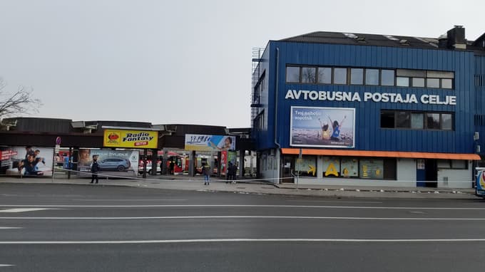 (FOTO) Znan je vzrok eksplozije na glavni celjski avtobusni postaji, tri osebe poškodovane