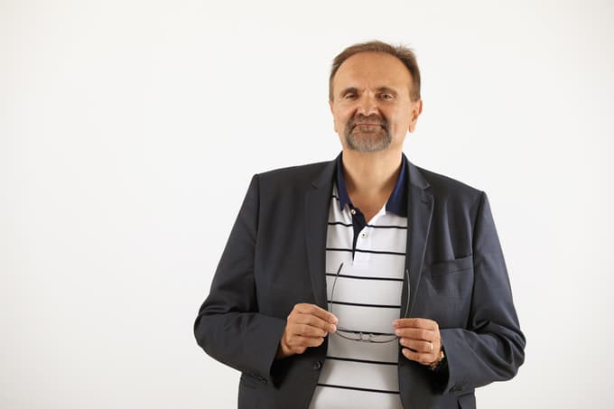 Dr. Željko Ćurić: "Dobro je, da se na prihodnost in vse, kar lahko gre narobe, ustrezno pripravimo, se zavarujemo."