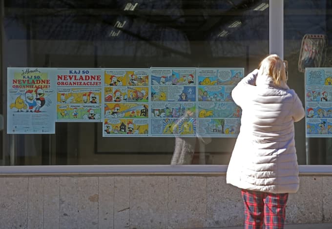 (FOTO) Otvoritev razstave v Mariboru: Nevladne organizacije niso paraziti