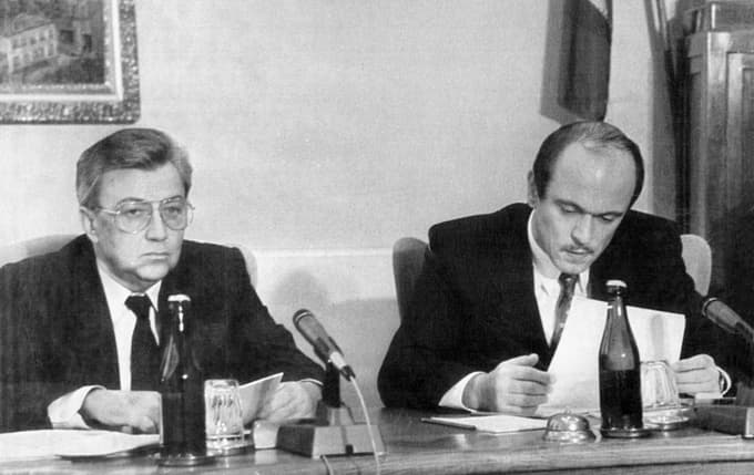 (POGLED) Pozabljena obletnica usodnega glasu