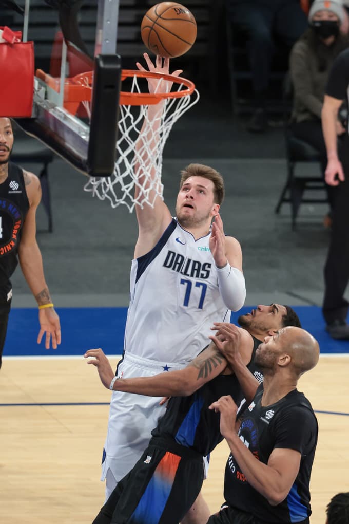 (FOTO in VIDEO) Dončić Dallas popeljal do zmage v New Yorku