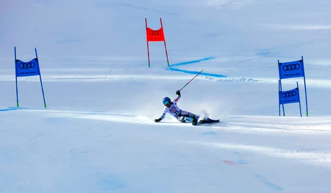 V pravkar končani sezoni svetovnega pokala morala večkrat pobirati. Foto: REUTERS