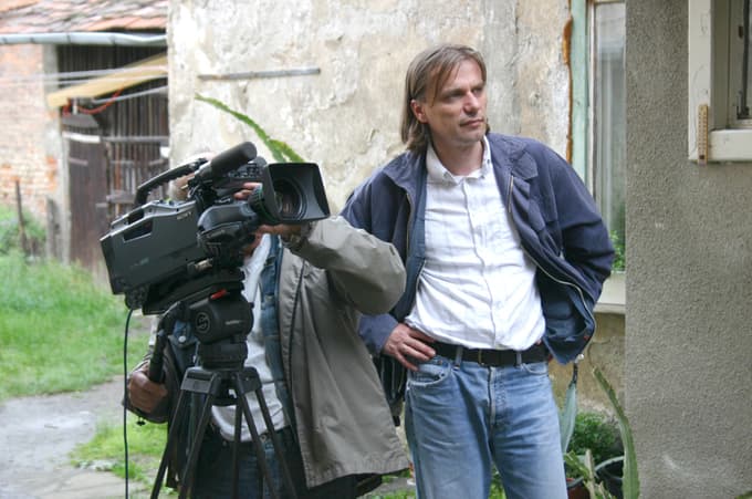 Bojan Labović med snemanjem Mariborskih dvorišč