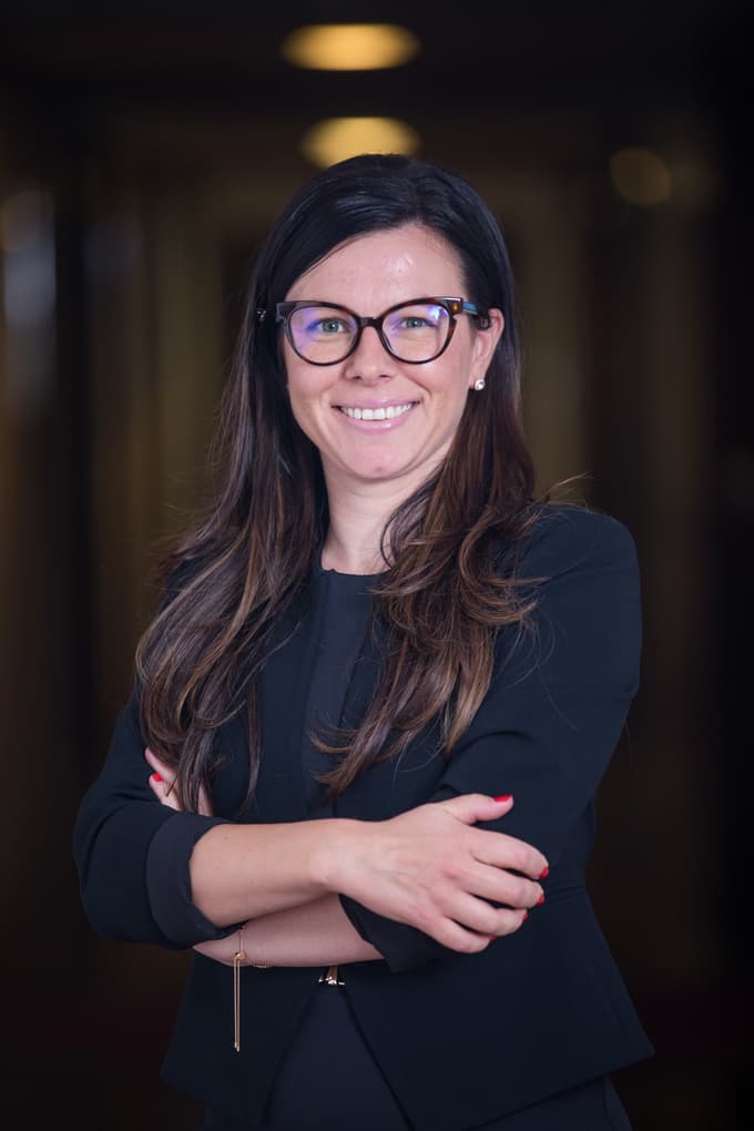 Katarina Grgič, direktorica Podružnice vzhodna regija v Novi KBM: "Stranka lahko, glede na potrebe in finančni položaj, izbira med fiksnimi, spremenljivimi in kombiniranimi obrestnimi merami." 