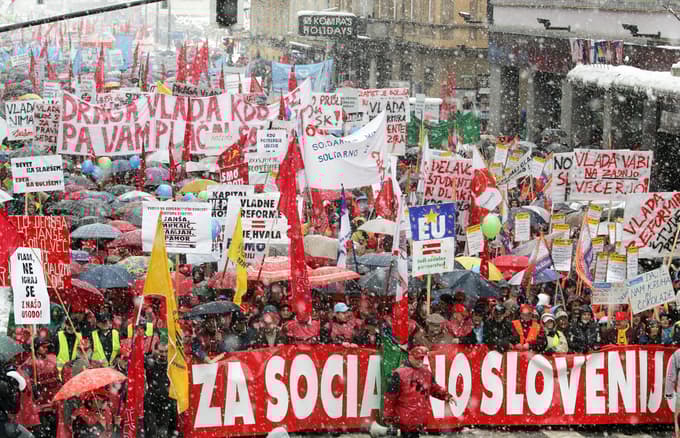 Sindikati so leta 2005 na ulice pripeljali kar 40.000 delavcev.