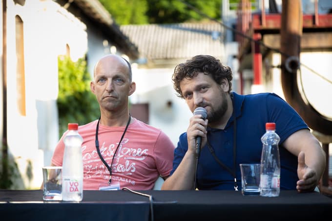 Borbeni sindikalizem: Marsikdo od zaposlenih se ne zaveda, da včlanitev v sindikat ne pomeni le tega, da greš lahko na oddih v toplice!