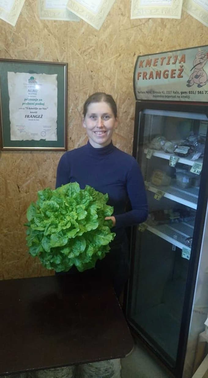 Barbara Petrič: "Brez traktorja in ostale mehanizacije na kmetiji več ne gre!"