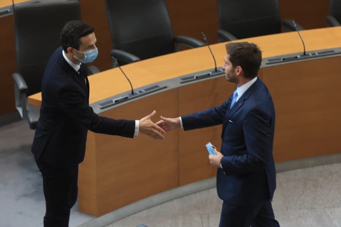 Prvak NSi in obrambni minister Matej Tonin je novemu ministru za digitalno preobrazbo Marku Borisu Andrijaniču čestital za izvolitev.