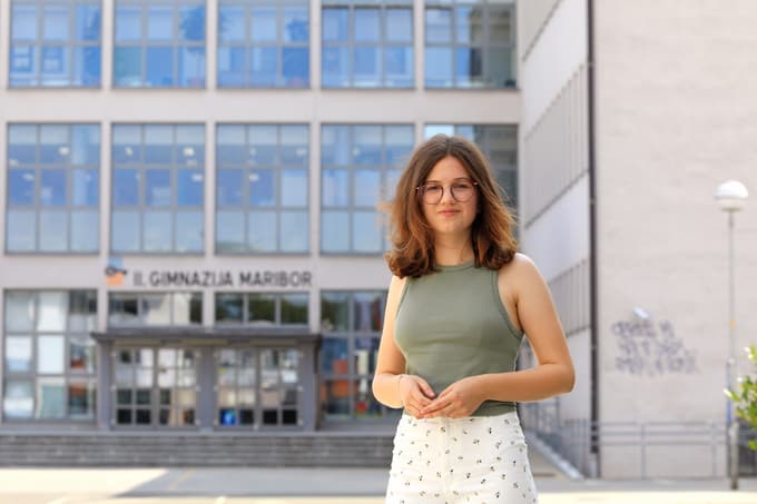 "Zaupati moraš vase. Morda je to res floskula, ampak pomaga pri samozavesti," pravi Zarja Doberšek