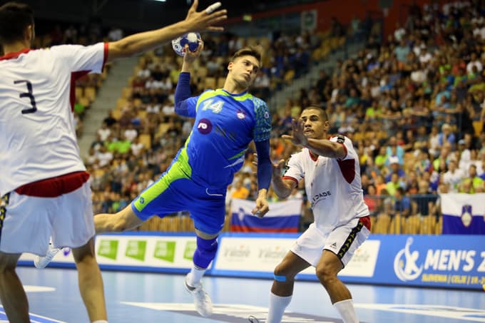 Rokomet Slovenija: Portugalska, Domen Makuc (foto: Edi Einspieler-fa Sherpa)