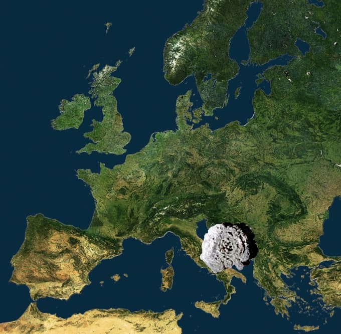 Simulacija izbruha podvodnega vulkana, po velikosti primerljivega s tistim na Tongi, na Jabuki v Jadranskem morju.