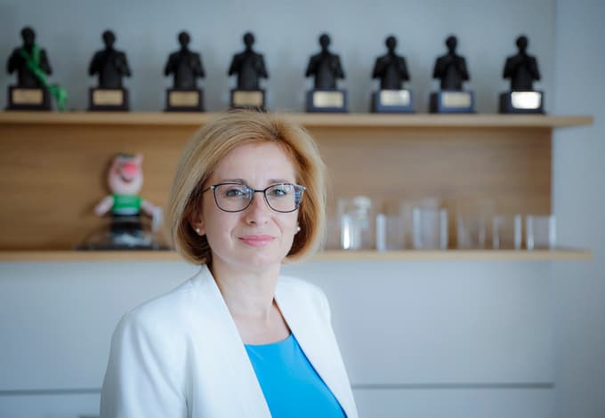 Anita Stojčevska, glavna in izvršna direktorica SKB banke: "Največji izziv v prihodnje bo pravna in poslovna integracija SKB banke in Nove KBM v vodilno banko v Sloveniji."