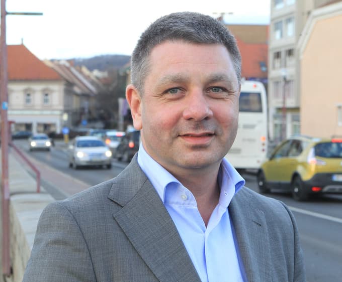 Andrej Trampuž: "Vsi, ki so se cepili in upoštevali ukrepe, so prispevali k temu, da se epidemija bliža koncu, sedaj so na vrsti necepljeni. Da razbremenijo družbo."