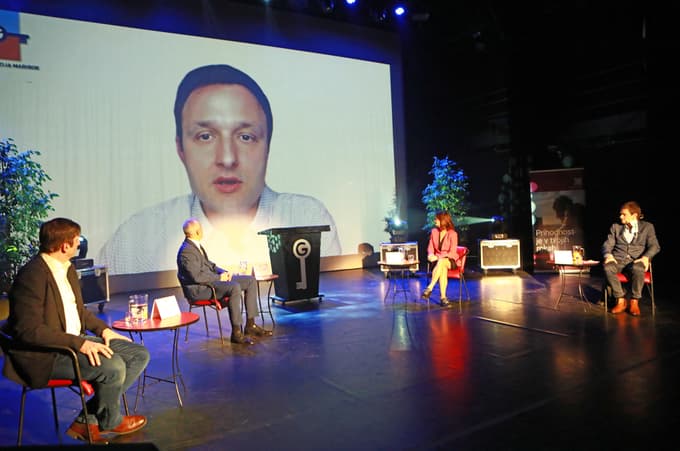 Politična participacija mladih v Sloveniji je boljša, kot se zdi, so ugotavljali v Mariboru. Kaj Zorčič meni o volilni pravici za 16-letnike?