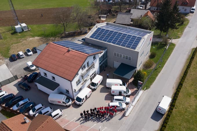 Podjetje, ki tedensko namesti okoli 25 toplotnih črpalk, praznovalo 30 let