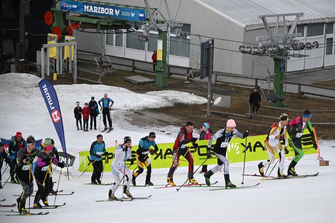 Približno 50 stekmovalcev je danes popoldan premagalo 700 metrov višinske razdalje med Snežnim stadionom in Bolfenkom.