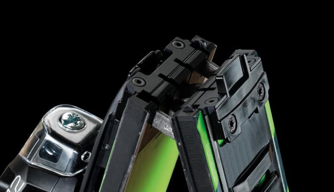 Zložljive karving cmuči Elan Voyager so še ena inovacija iz Elana.