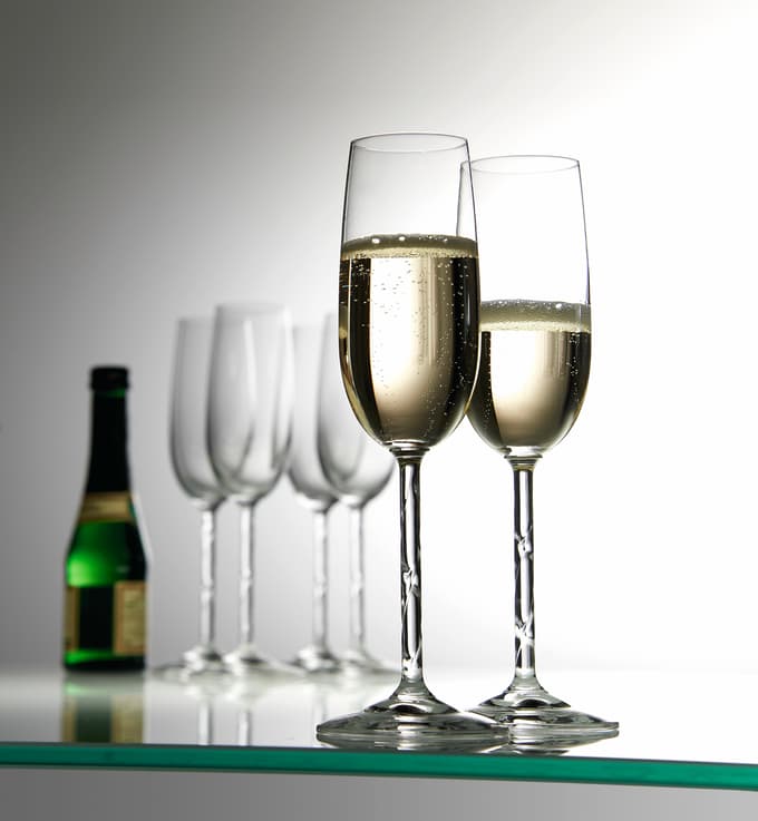 Očarajte goste z izborom pravih kozarcev za vsako priložnost