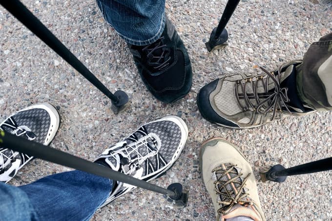Nordijska hoja ni hoja s katerimikoli palicami na kakršenkoli način. Je pa primerna za ljudi vseh starosti
