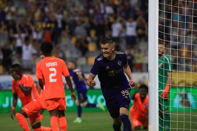 (FOTO) Uspešen uvod vijoličastih v novo sezono, a prednost v Erevanu bo majhna