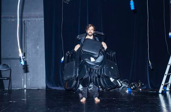 (GLEDALIŠKA KRITIKA) Predanost, požrtvovalnost, ljubezen
