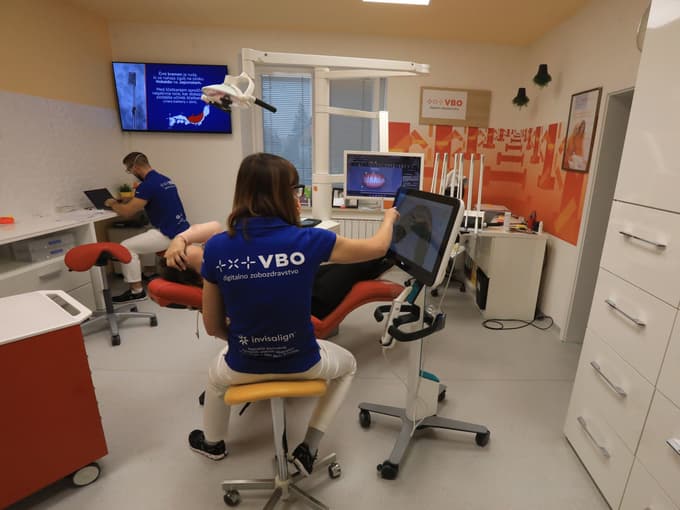 Mariborsko podjetje, ki nudi ortodontske storitve, z veliko akcijo za Maribor in okolico. Kaj so se odločili?