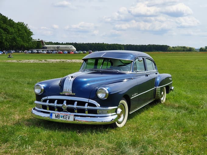 Rače za en dan postajajo festival ameriškega stila