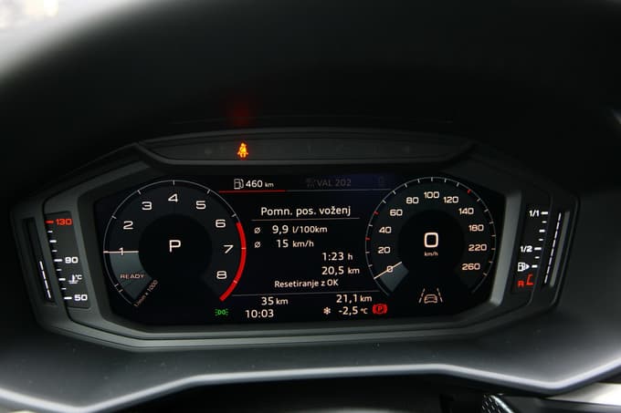 Še vedno majhen, a prestižen