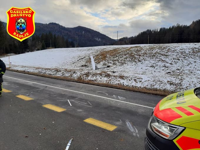 Zasilni pristanek jadralnega letala pri pri Hudem kotu v Ribnici na Pohorju. 