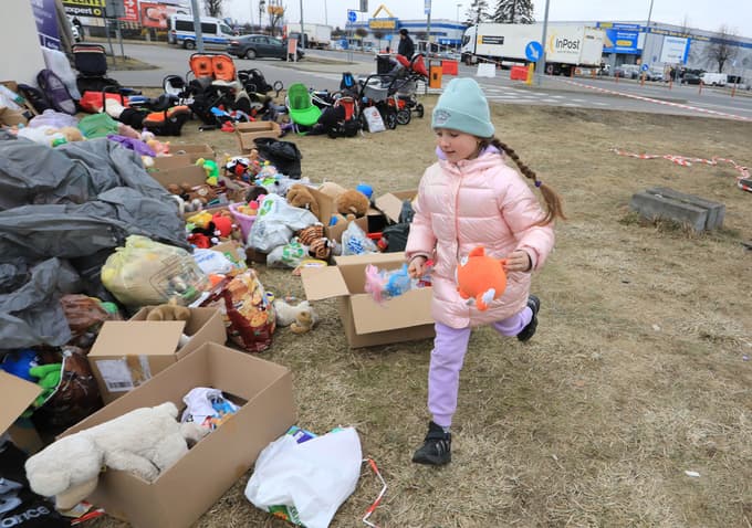 (POGLED) Kar umira v nas, ko živimo