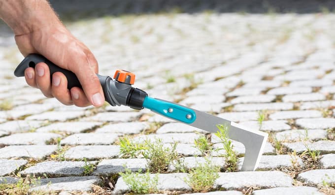 Orodja combisystem ponujajo držala različnih dolžin, materialov in oblik za udobno vrtnarsko izkušnjo.