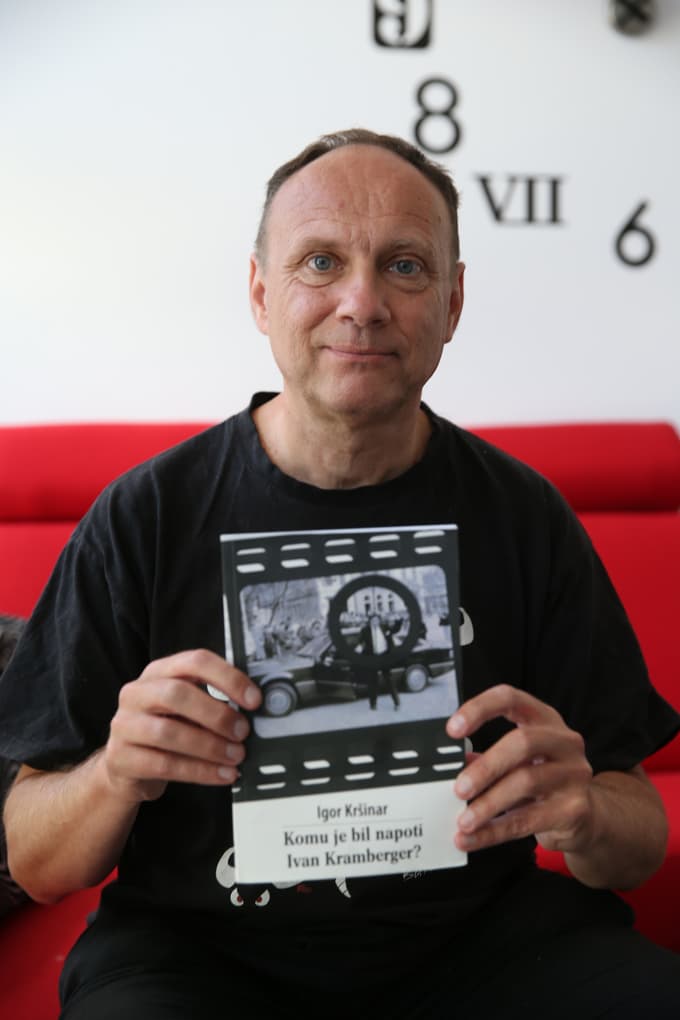 Igor Kršinar z novoizdano knjigo Komu je bil na poti Ivan Kramberger?