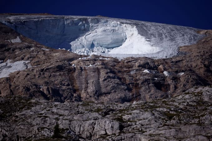 Napovedi kažejo, da bi lahko do leta 2050 izginila tretjina ledeniških območij