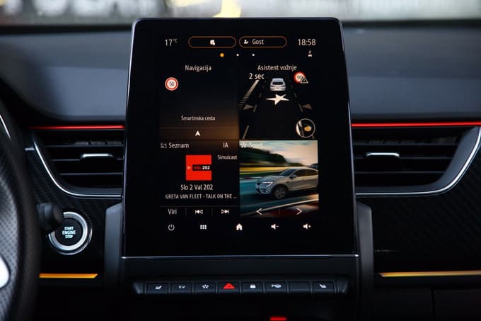 (TEST) Mégane conquest s klasično hibridno pogonsko tehniko navduši s porabo. Ni pa vse zlato, kar se sveti