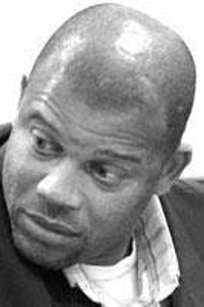 Robert Patton je po priznanju serije posilstev in ropov sodniku sam predlagal čim višjo kazen.