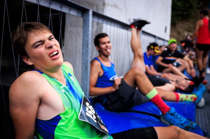 (FOTO) Najhitreje so se po letalnici bratov Gorišek povzpela stara imena. Pekoče noge je nekoliko ohladil dež