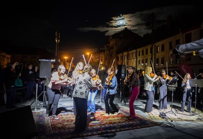 Sodelovalo je 40 violinistov iz raznih krajev po Sloveniji.