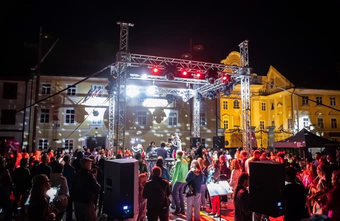 Obiskovalci so uživali v šovu, a tudi odlični izvedbi.