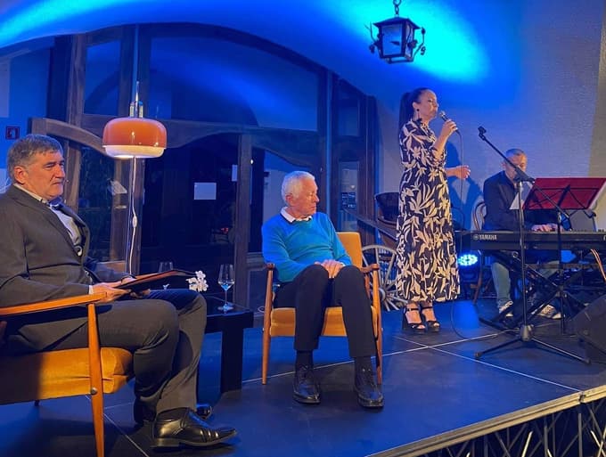 Glavni protagonisti Grajskega večera so bili Marko Radmilovič, Tone Vogrinec in Ana Bezjak.