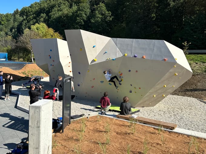 (FOTO) V Slovenj Gradcu odprli največji skate park v Sloveniji: Prostor bo dobil veliko vsebine 