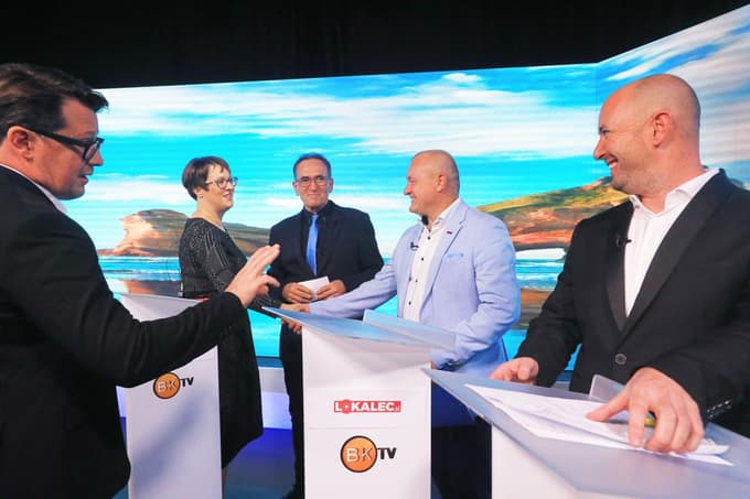(VIDEO) Kako so se na prvem soočenju odrezali mariborski županski kandidati: Kangler nekajkrat branil Arsenoviča