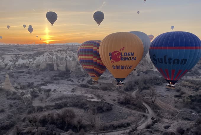 Pravljično vzdušje ponuja tudi turška Kapadokija.