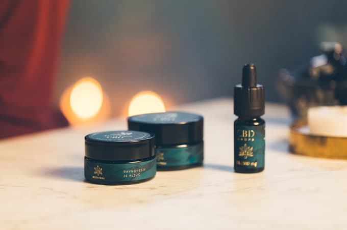 CBD krema in konopljine kapljice Mistatera 