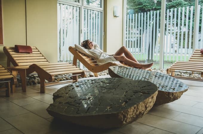 Obisk naravnih zdravilišč je v prvi vrsti namenjen sprostitvi.
 