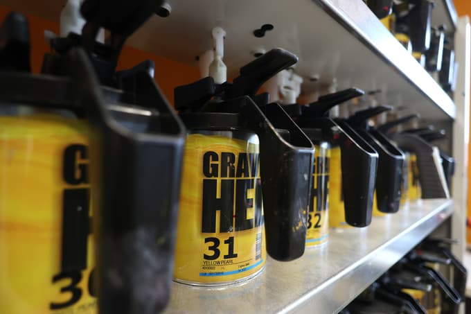 (FOTO in VIDEO) Testni center barv Helios TBLUS: Trajnost je zapoved, inovativnost usmeritev