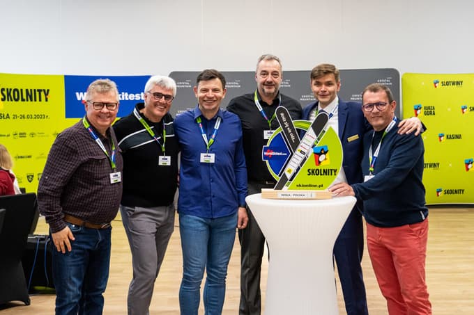 Poljaki so le prepričali Gerharda Brügglerja (drugi z leve).