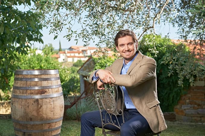 Klemen Janežič pravi, da je za sodelovanje v seriji hvaležen. 