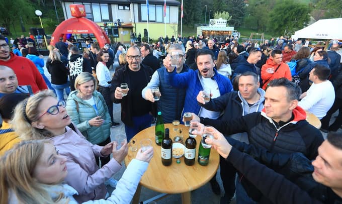 Kresovanje se je v Malečniku že drugo leto zapored združilo s Špricerfestom.