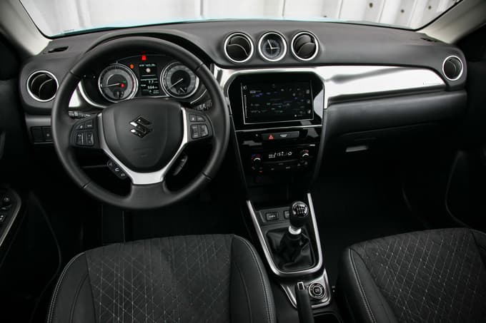 Test: suzuki vitara 1.4 boosterjet allgrip elegance