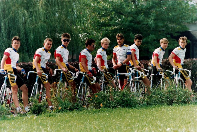 Kolesarska ekipa KK Merx Celje v drugi polovici 80. let. 